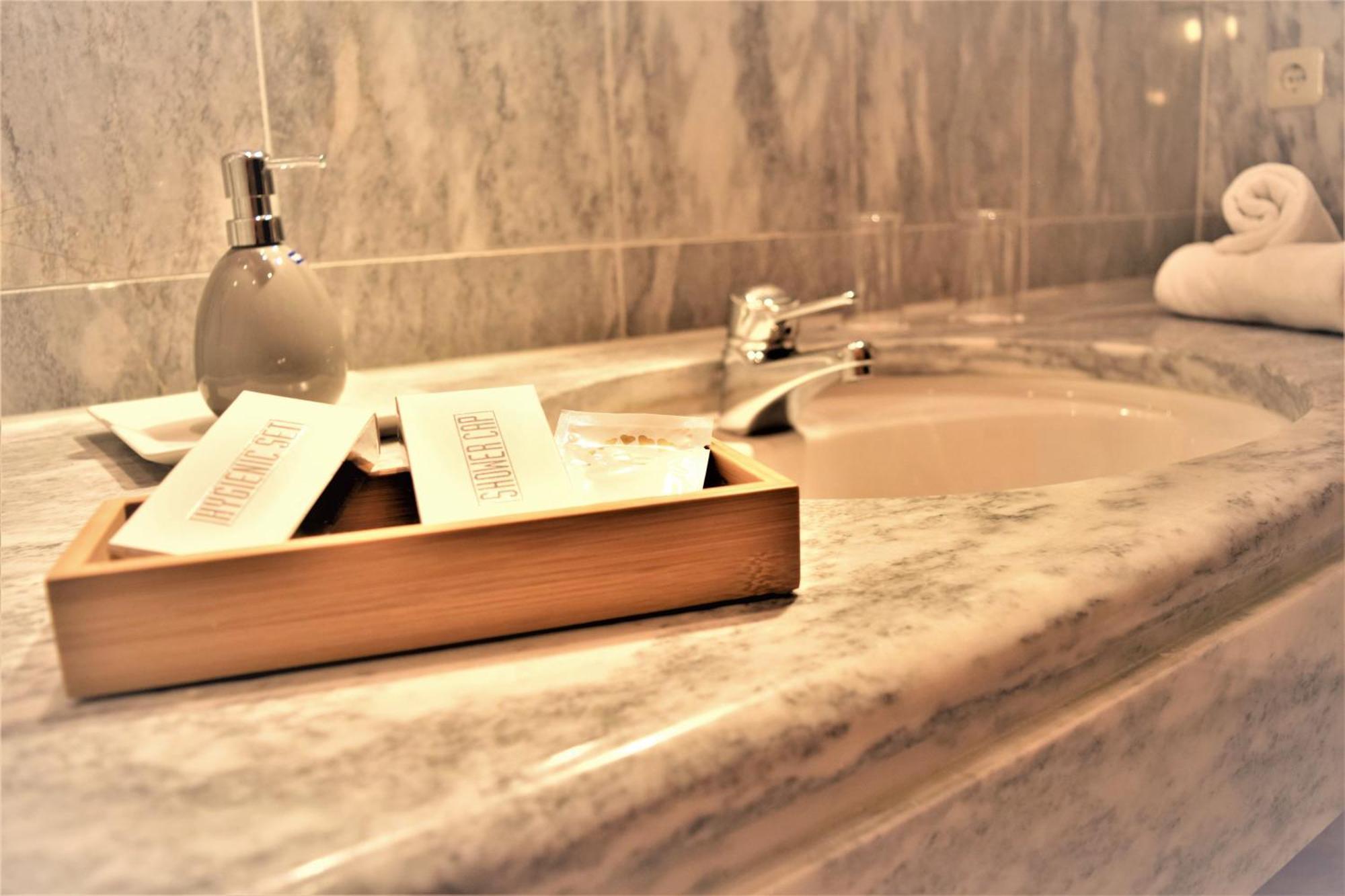 Hotel Zum Braeu Kinding Kültér fotó