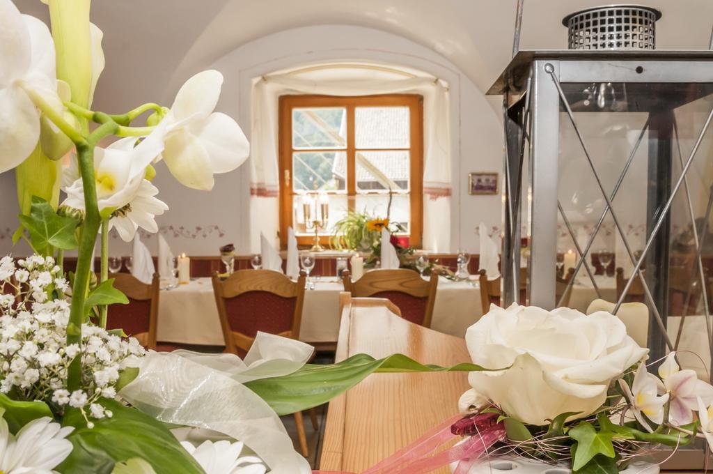 Hotel Zum Braeu Kinding Kültér fotó